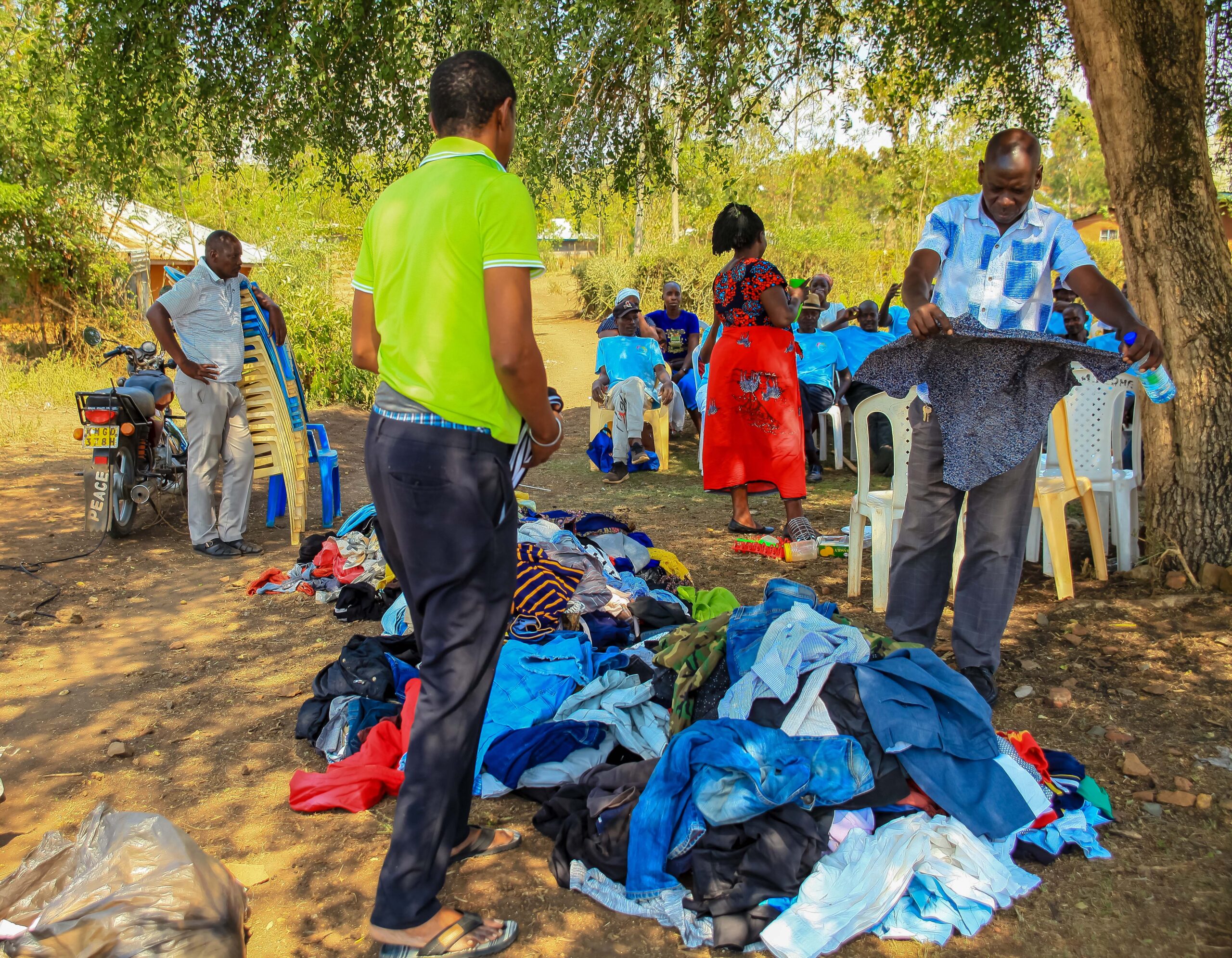 SIC donating clothes to vulnerable men in the community